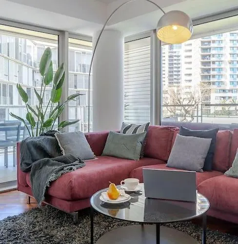 Canela Homes Diagonal Mar