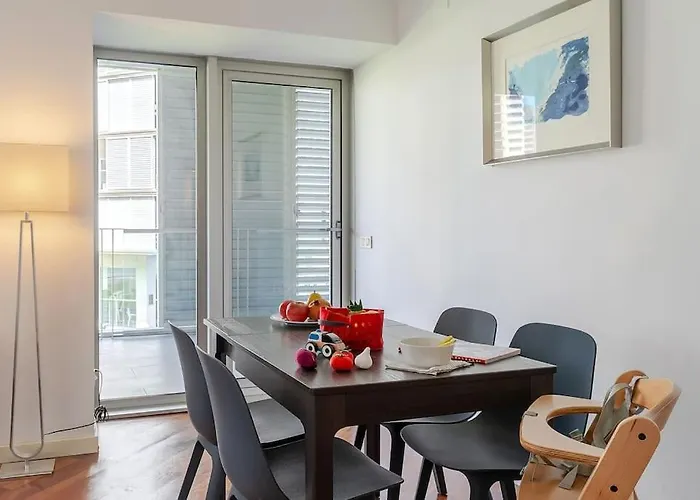 Canela Homes Diagonal Mar